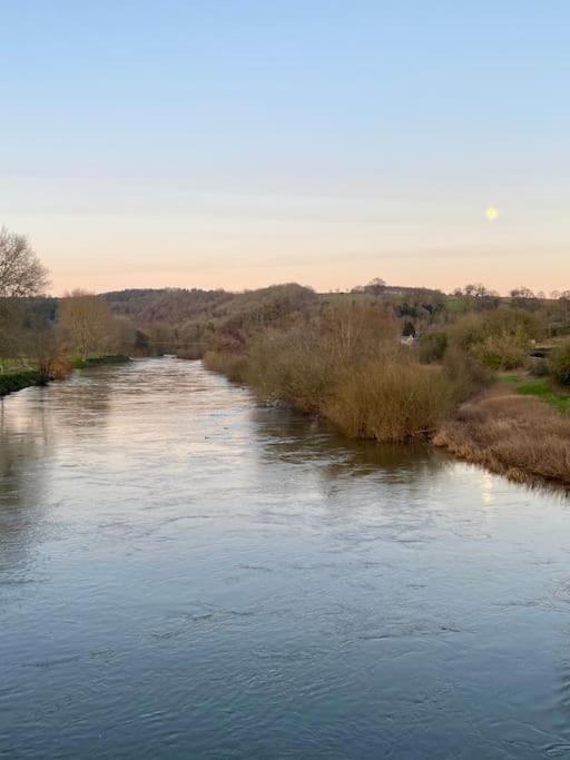 Cosy Cottage On Banks Of River Wye Foy المظهر الخارجي الصورة