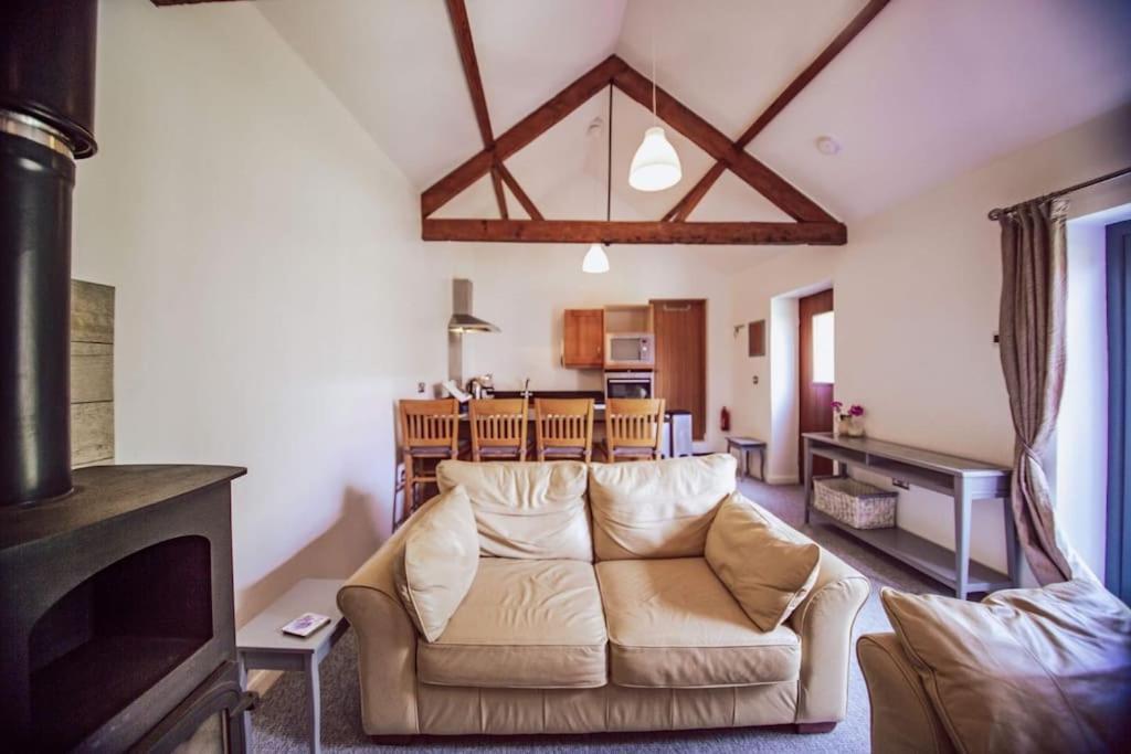 Cosy Cottage On Banks Of River Wye Foy المظهر الخارجي الصورة